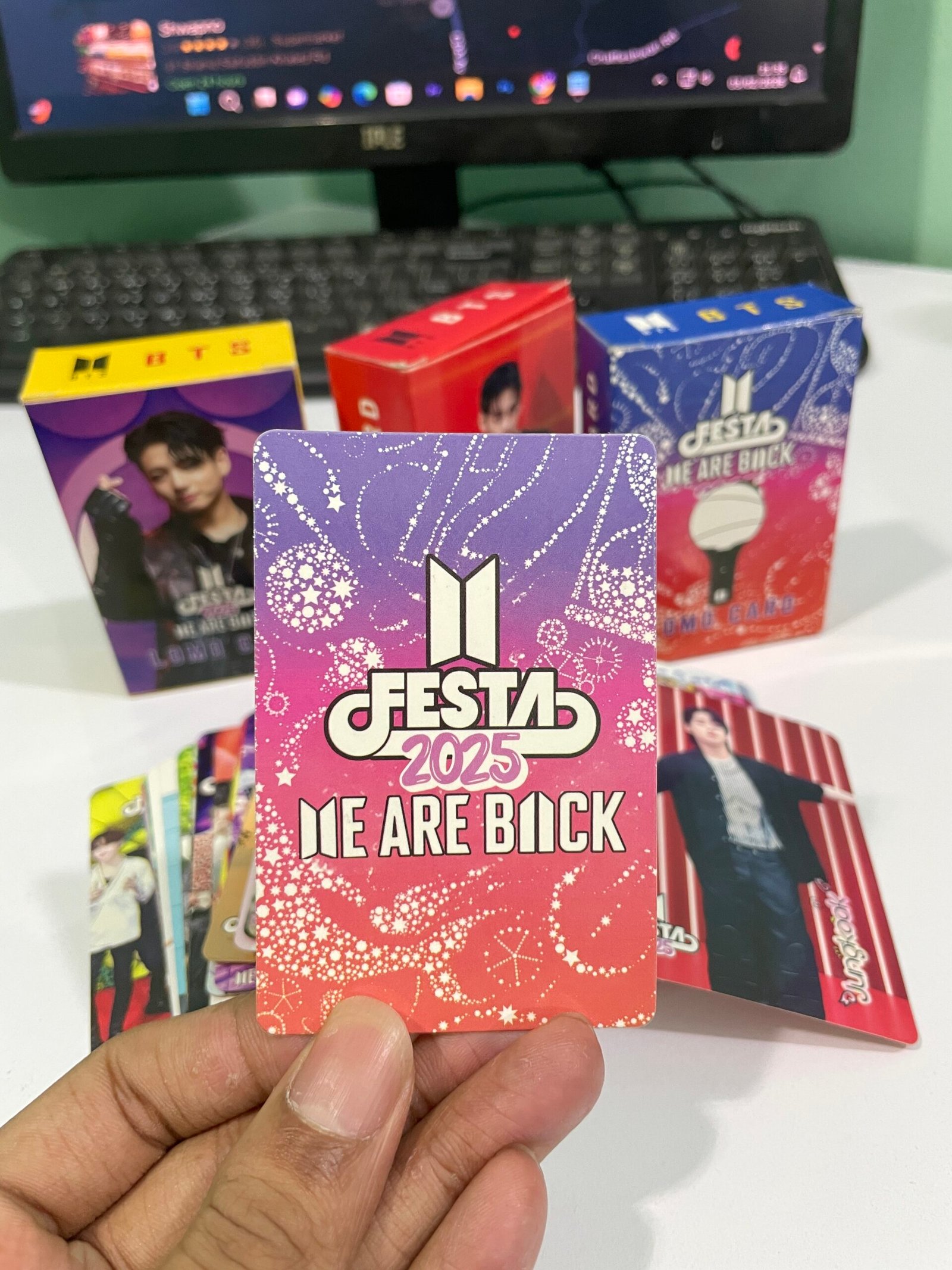 BTS 54 Pcs Lomo Card Box – Premium Photo Collection - Image 2