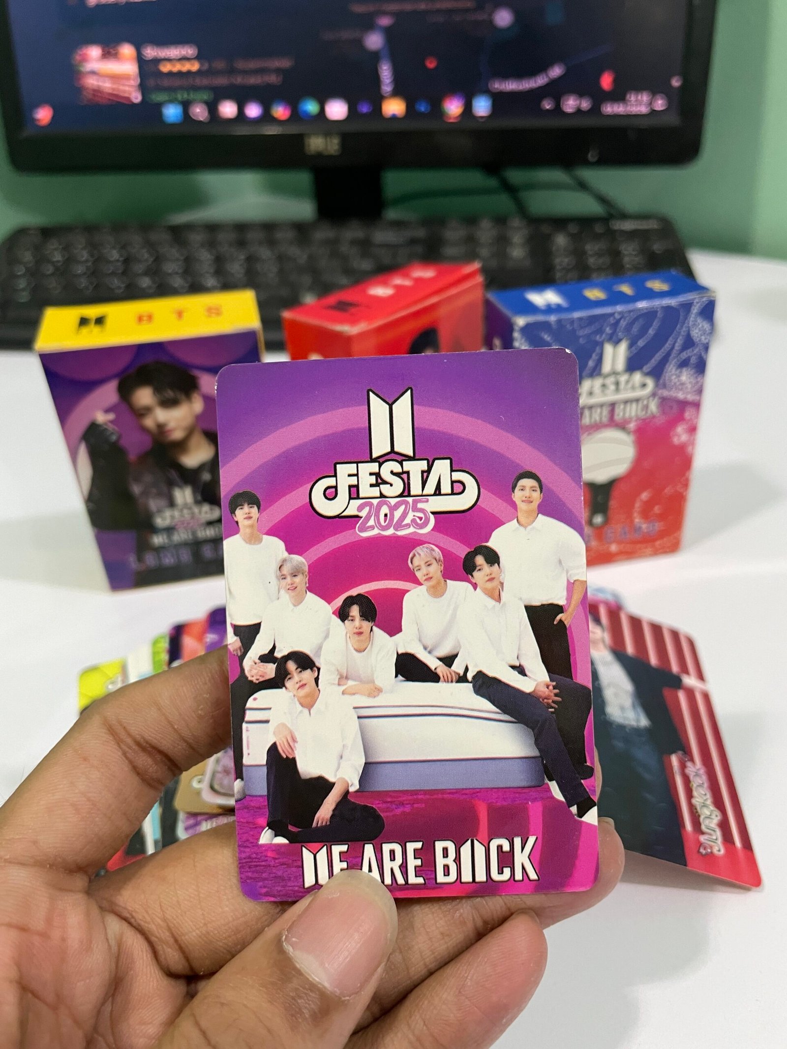 BTS 54 Pcs Lomo Card Box – Premium Photo Collection - Image 6